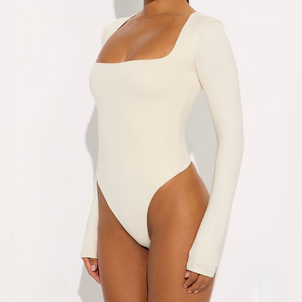 Contour Long Sleeve Bodysuit, S